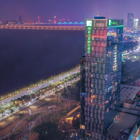 Holiday Inn Nanchang Riverside By Ihg Экстерьер фото