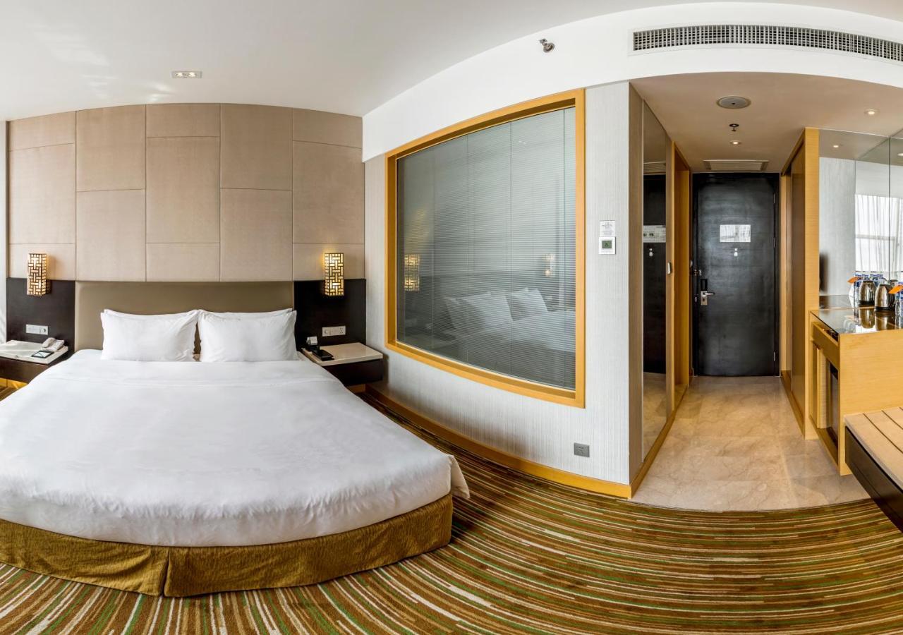Holiday Inn Nanchang Riverside By Ihg Экстерьер фото