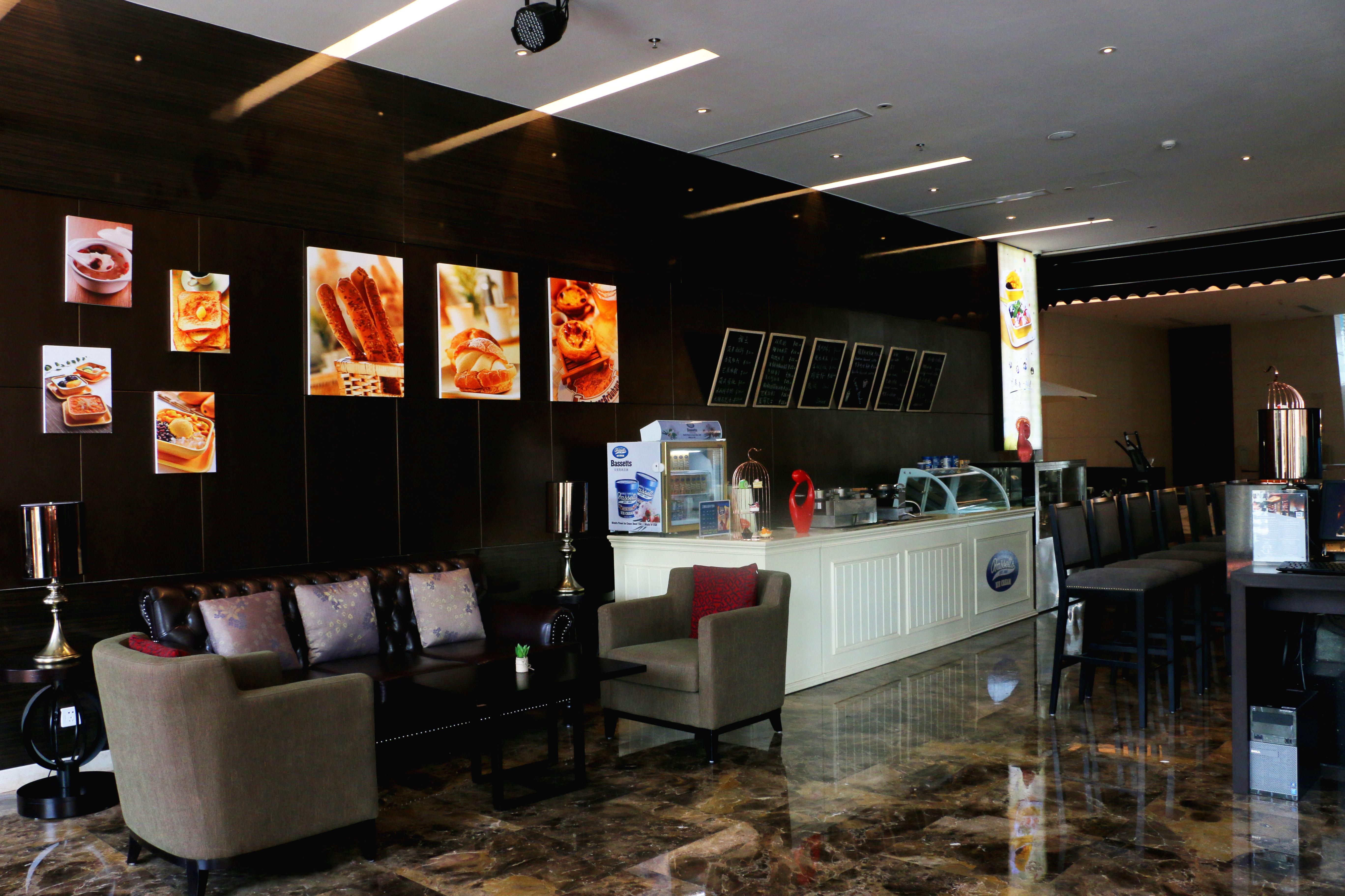 Holiday Inn Nanchang Riverside By Ihg Экстерьер фото