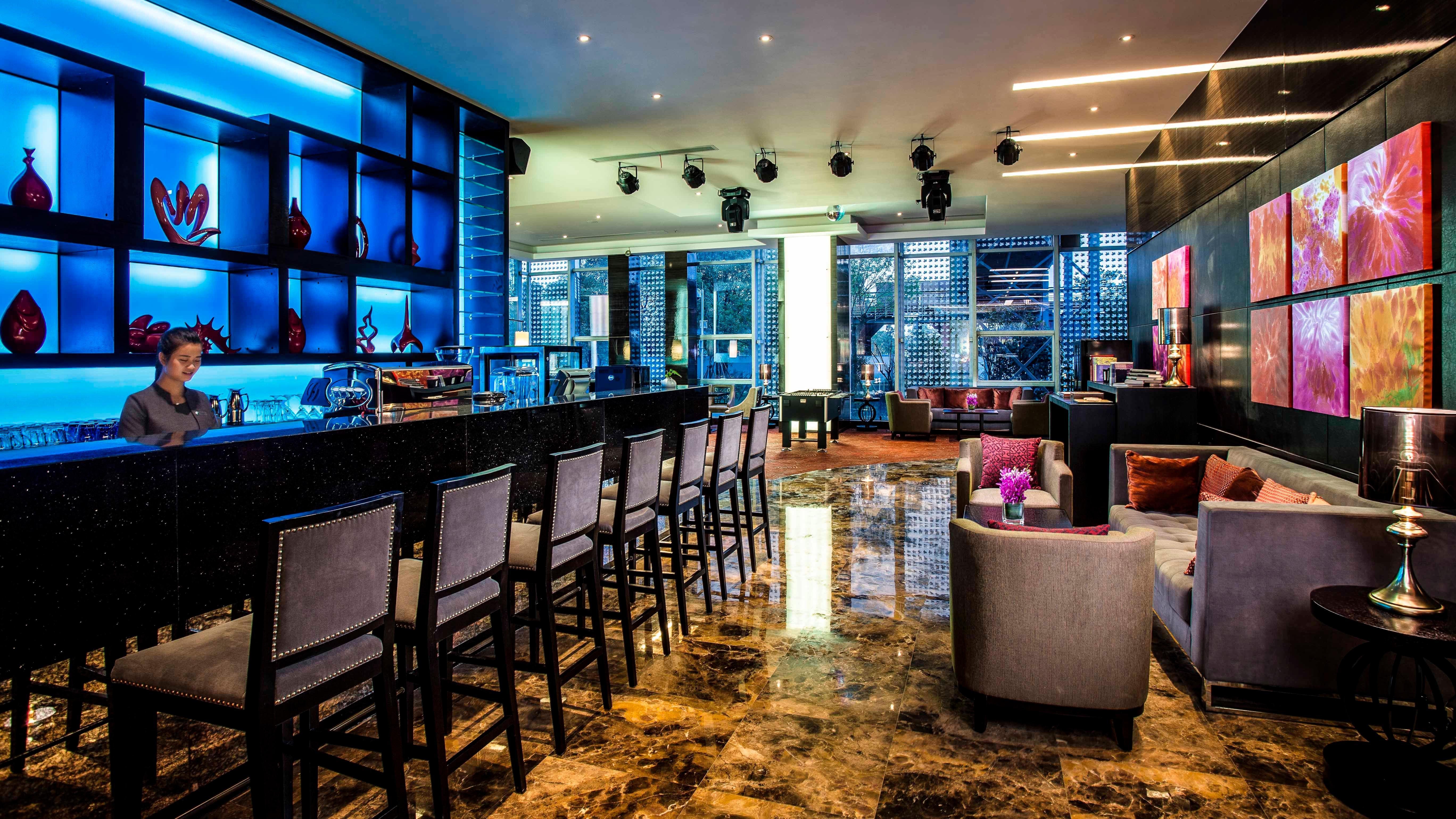 Holiday Inn Nanchang Riverside By Ihg Экстерьер фото
