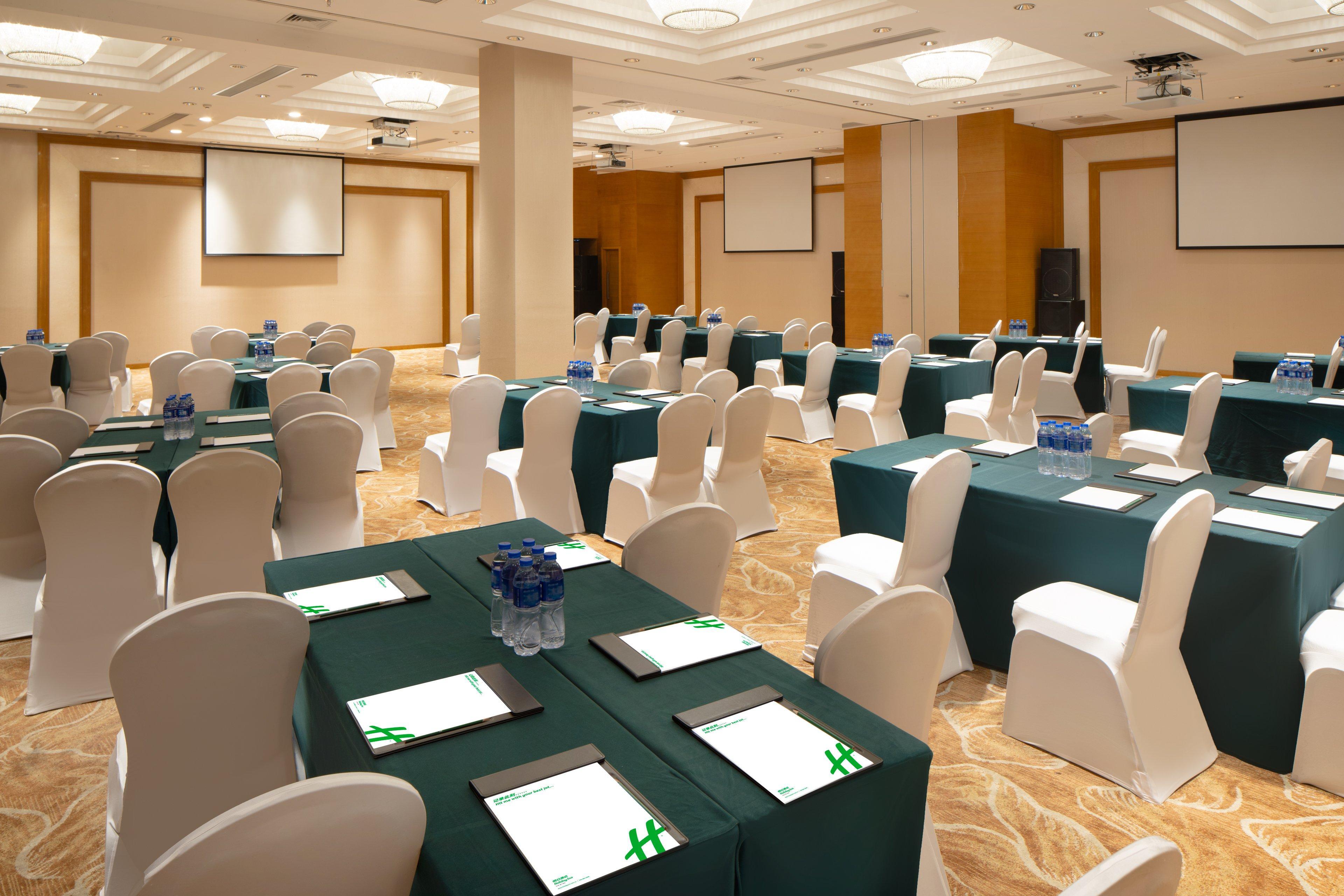Holiday Inn Nanchang Riverside By Ihg Экстерьер фото